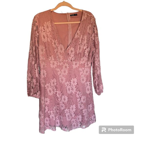 Shein Curve Pink Lace V-Neck Floral Dress Women's Plus Size: 1XL - Picture 1 of 7